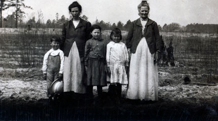 Lewis Hine: Caption Critique