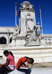 Students at DC Columbus memorial