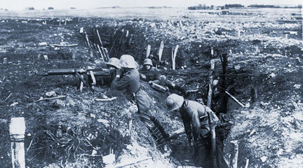 German machine gunners in a trench