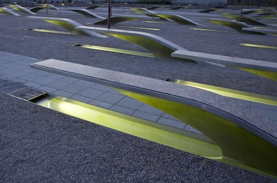 Grey and Green sculpture in Pentagon City