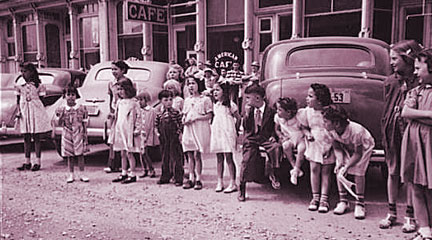 watching Labor Day parade 1940