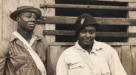 Photo, Cotton pickers receiving sixty. . . , 1935, Ben Shahn, Flickr Commons