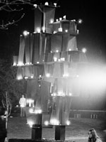 Photo, Don Drumm Sculpture, Kent State University